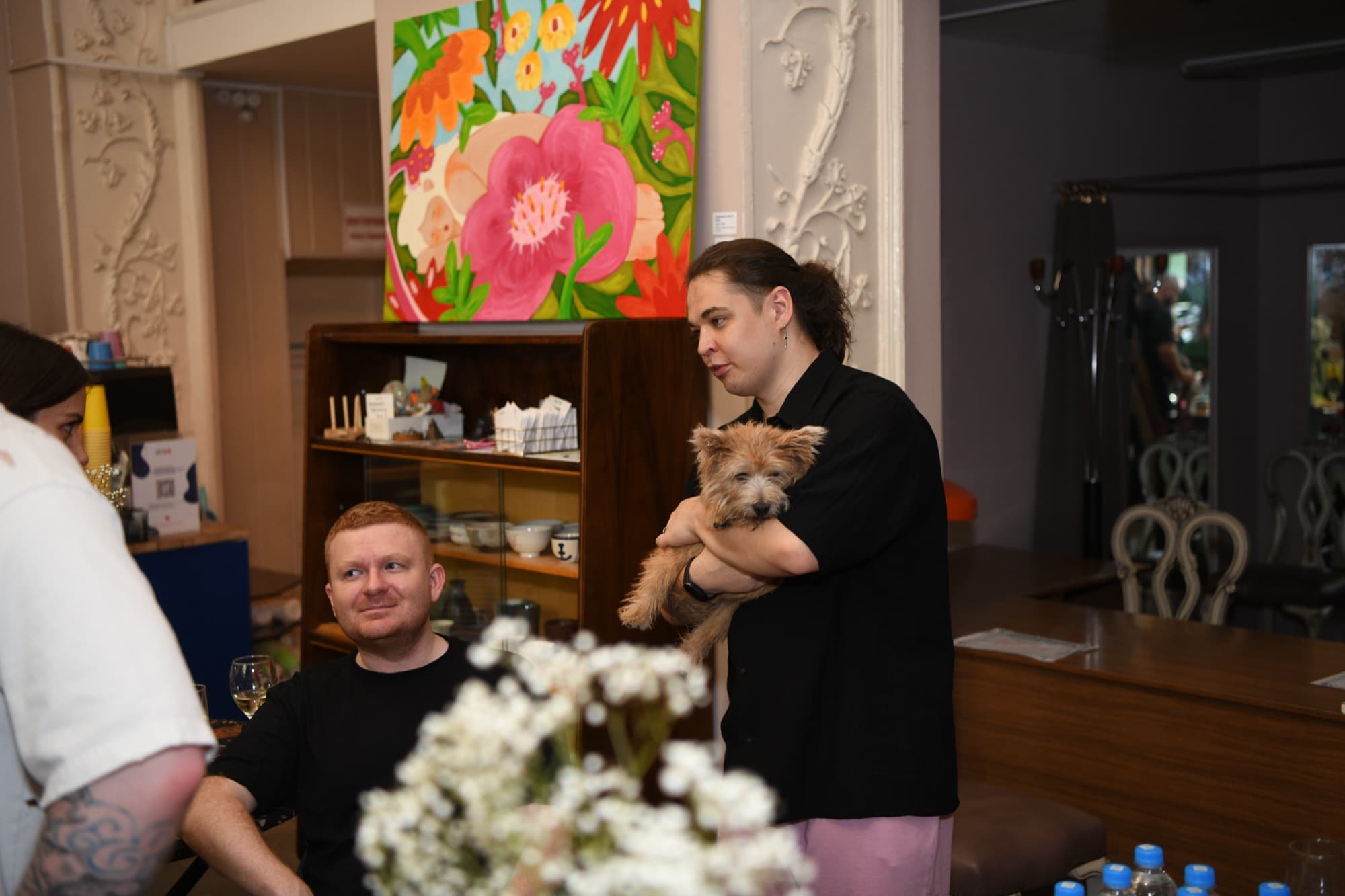 Photo from the opening of Leri Pai’s solo exhibition at Nostalgia art-café — 25